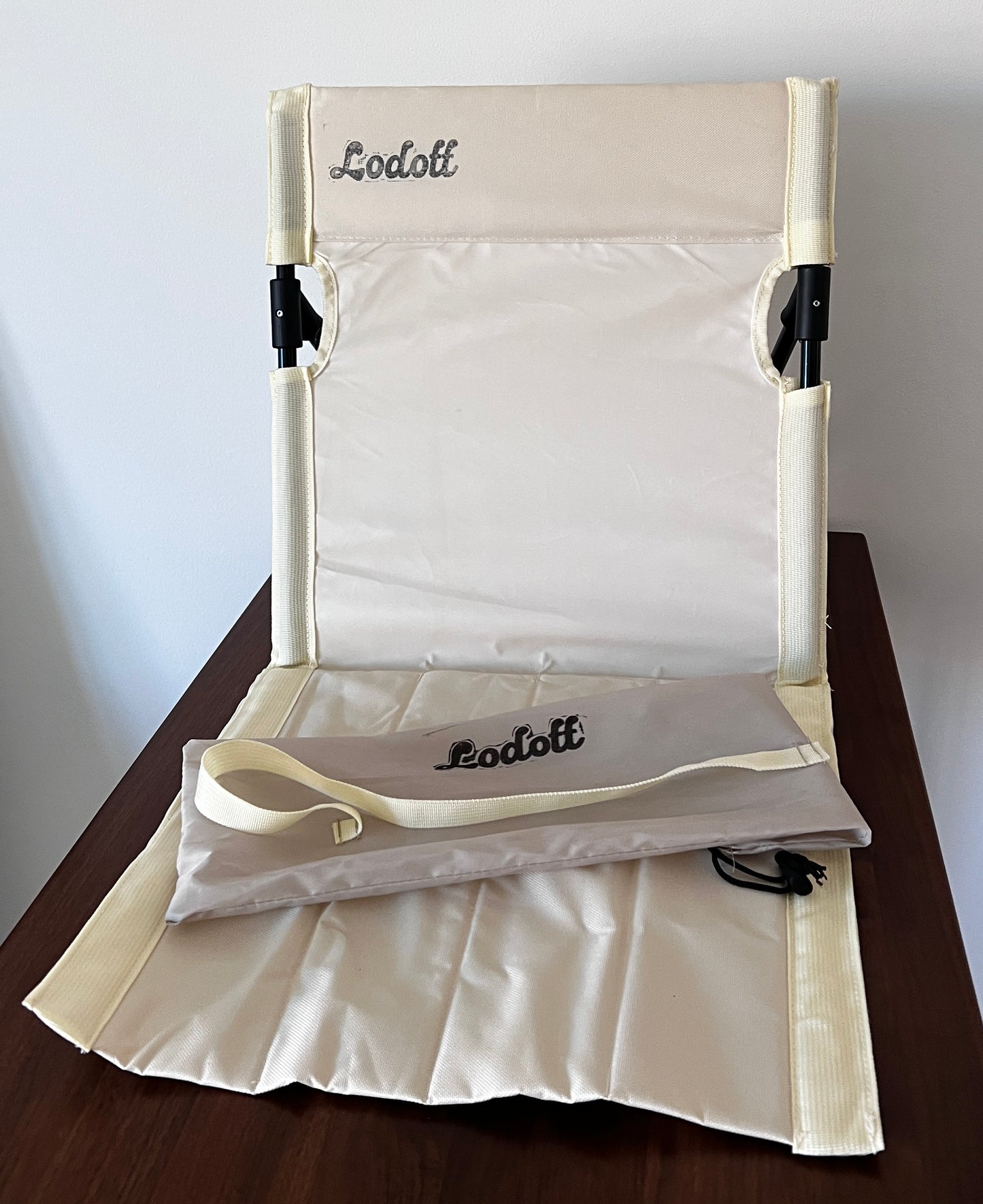 Lawn Chair by Lodoff
