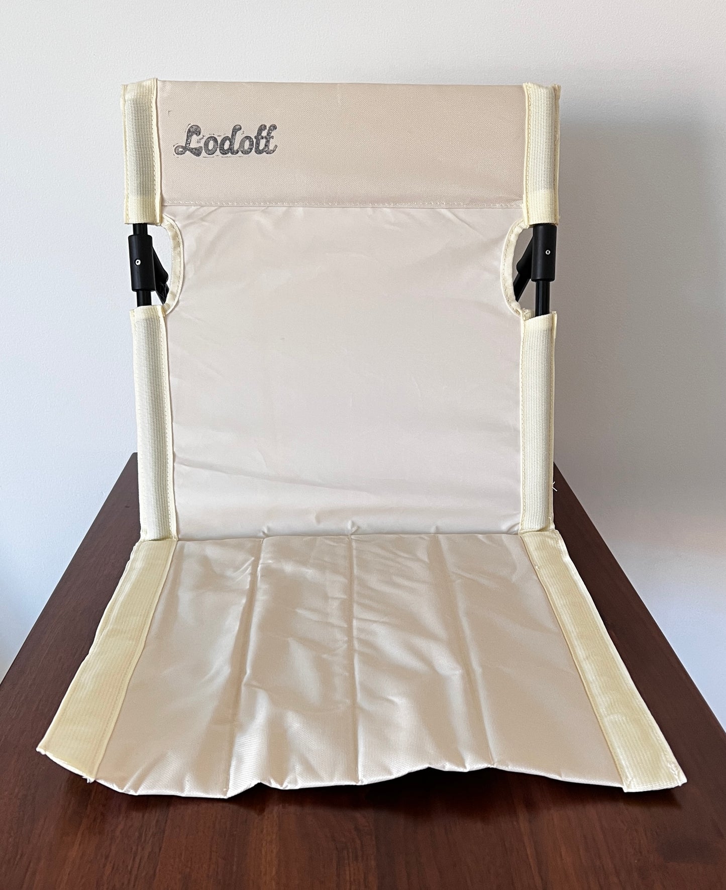 Lawn Chair by Lodoff